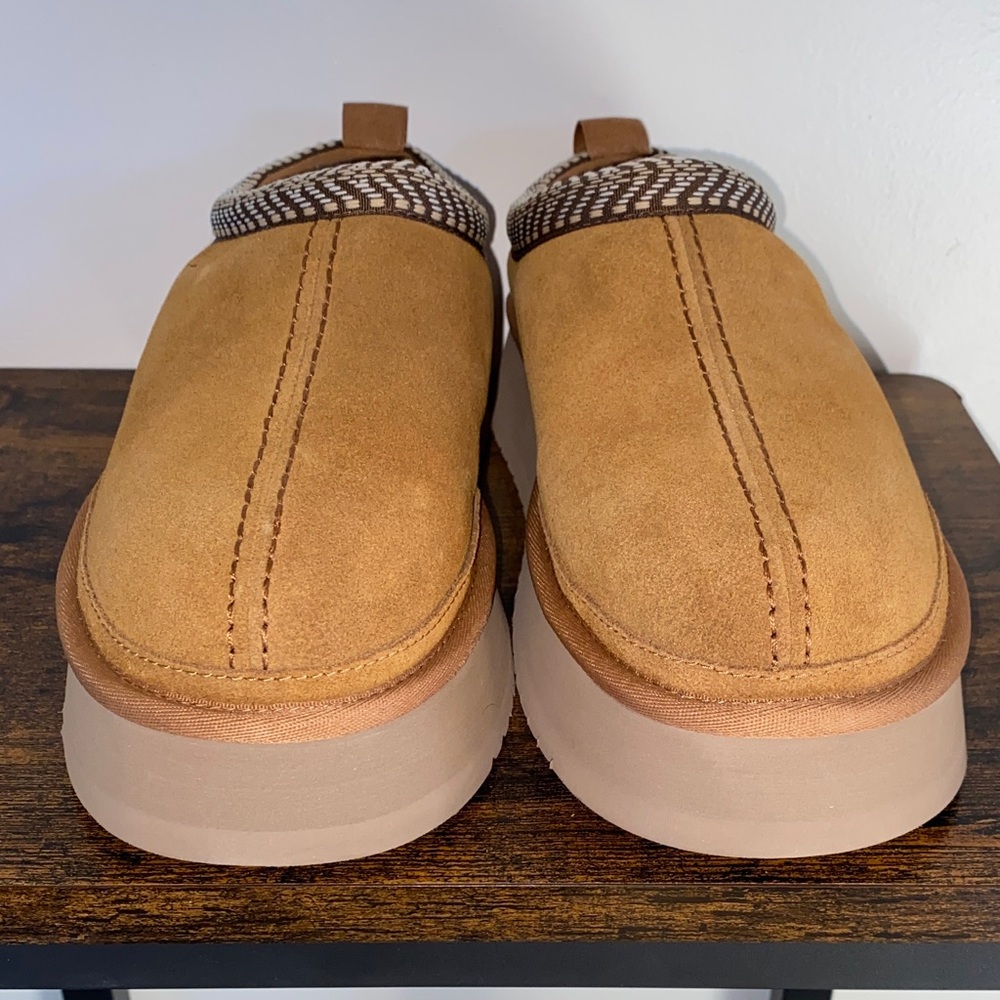 #K280-4 - NWB- Koolaburra by UGG Chestnut Platform Slipper- women’s 10 - Picture 3 of 15